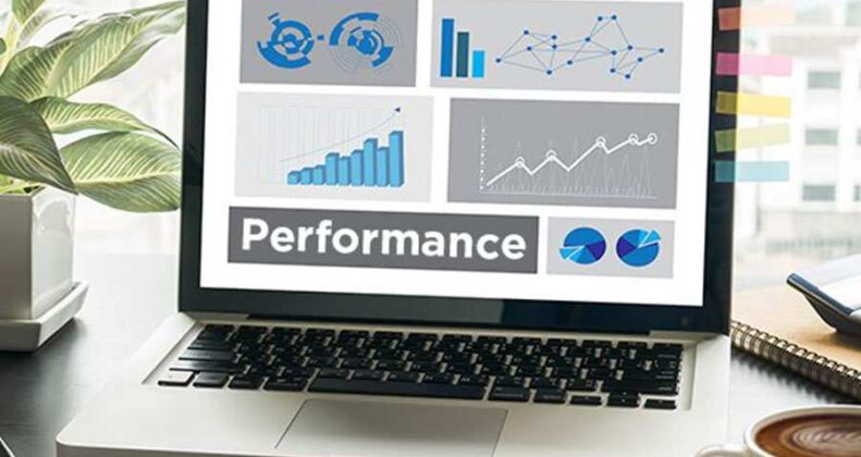 Performance Management Solutions for Companies with Over 25 Employees